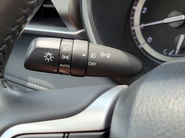 Used 2022 Toyota Highlander XLE AWD/4WD image 15