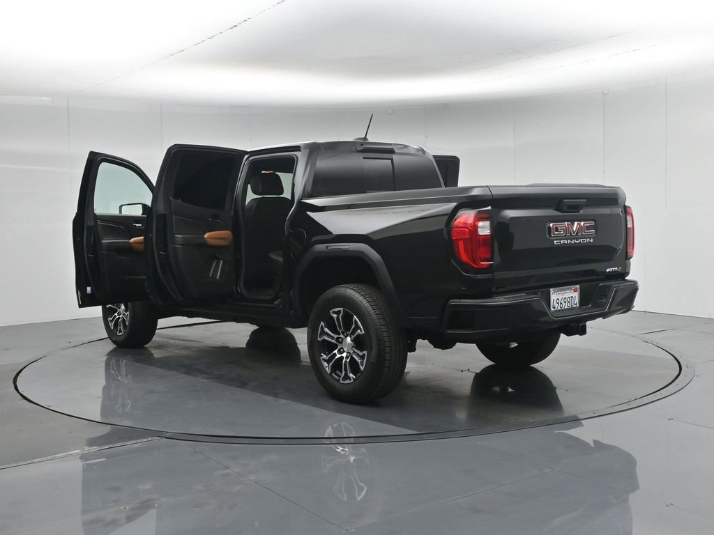Used 2023 GMC Canyon AT4 image 34
