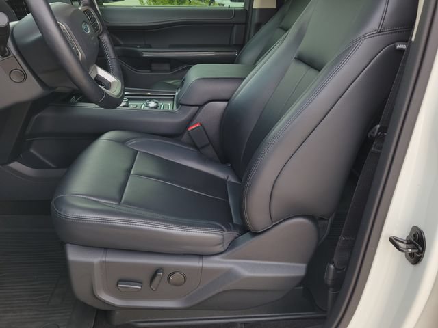 Certified 2023 Ford Expedition XLT AWD/4WD image 6