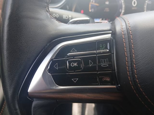Used 2023 Jeep Grand Cherokee L Summit w/ Advanced Protech Group IV AWD/4WD image 10