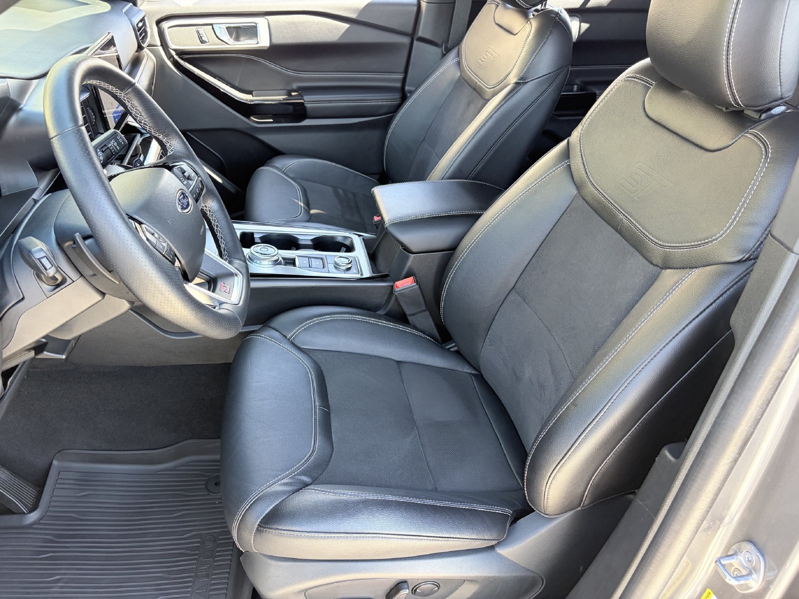 Certified 2022 Ford Explorer ST AWD/4WD image 19