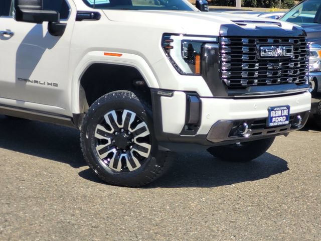 Used 2024 GMC Sierra 2500 Denali Ultimate w/ Max Trailering Package AWD/4WD image 6