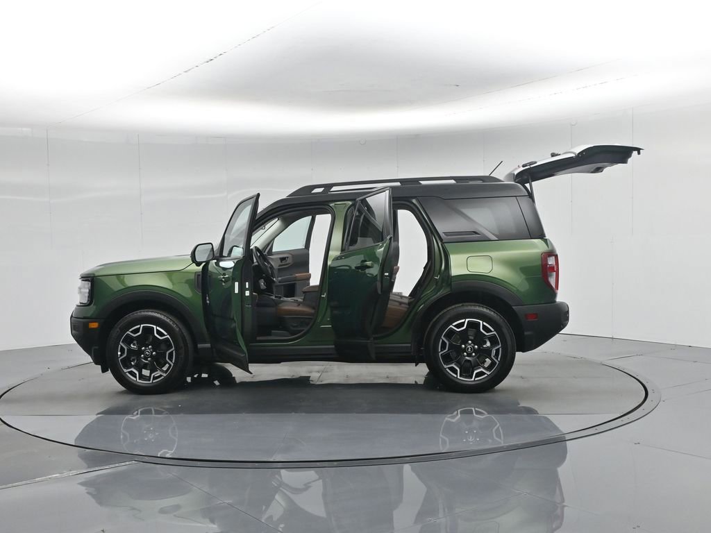 Certified 2025 Ford Bronco Sport Outer Banks w/ Outer Banks Tech Package+ image 62