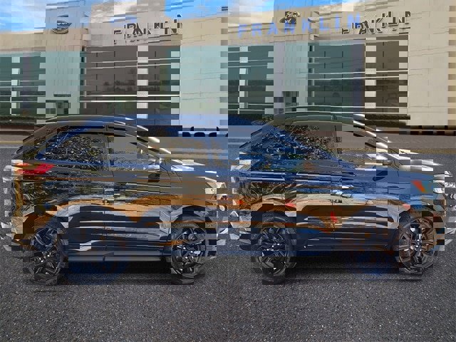 Certified 2022 Ford Edge SE w/ Black Appearance Package image 8