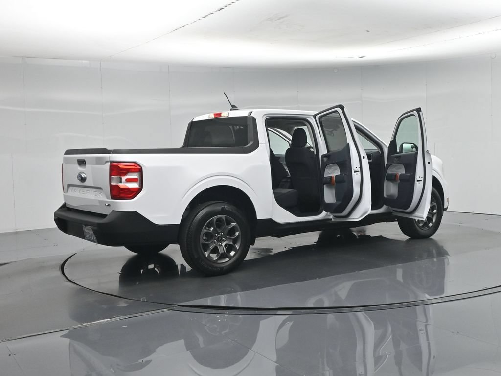 Certified 2023 Ford Maverick XLT w/ Equipment Group 300A Standard AWD/4WD image 6