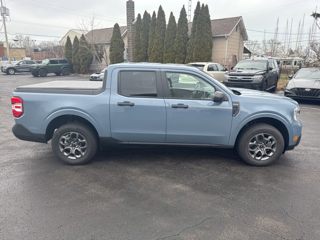 Certified 2024 Ford Maverick XLT image 2