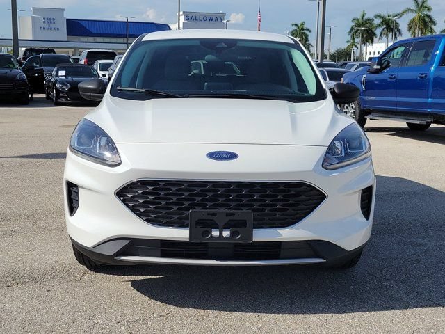Certified 2022 Ford Escape SE w/ Convenience Package FWD image 2