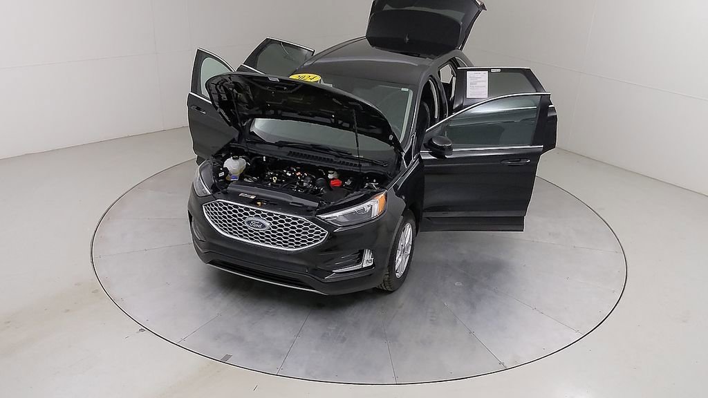 Certified 2024 Ford Edge SEL w/ Convenience Package AWD/4WD image 41