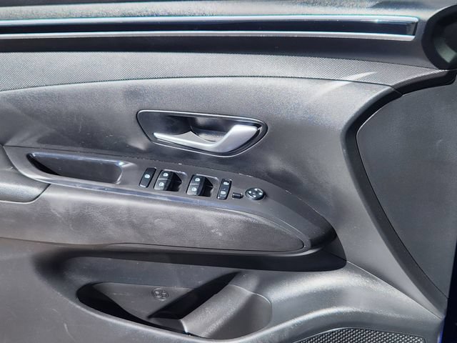 Used 2023 Hyundai Tucson SEL w/ Cargo Package AWD/4WD image 11