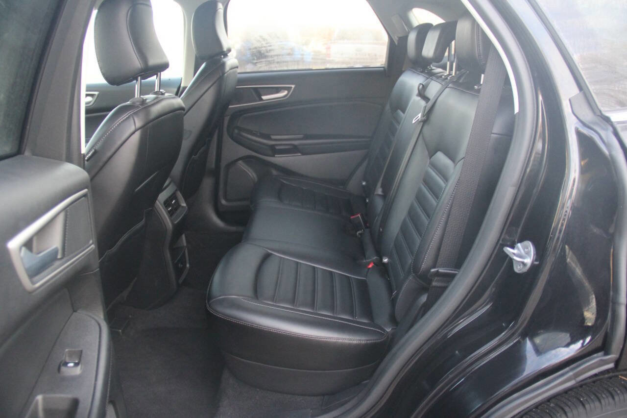 Certified 2023 Ford Edge SEL image 12
