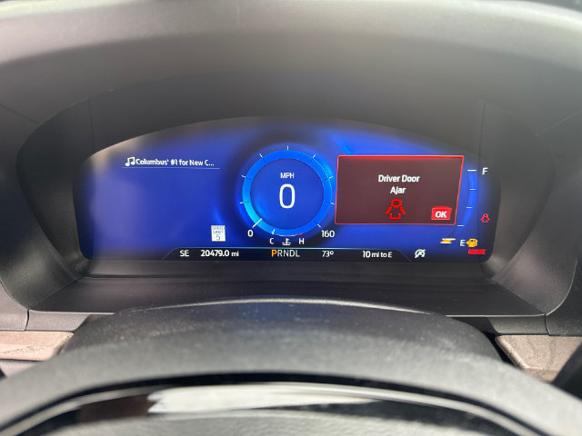 Certified 2023 Ford Explorer Platinum w/ Technology Package AWD/4WD image 17