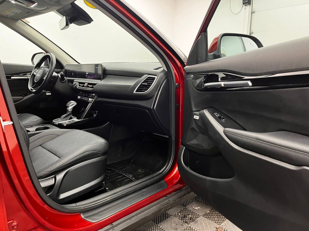 Used 2024 Kia Seltos SX image 24
