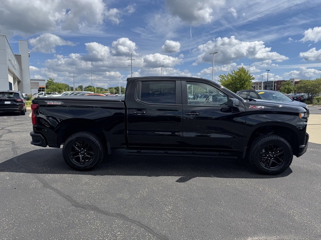 Used 2019 Chevrolet Silverado 1500 LT Trail Boss image 3
