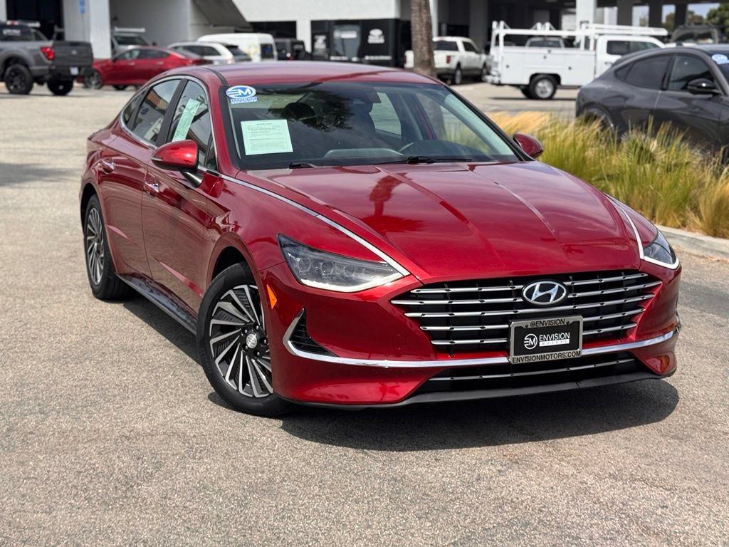 Used 2023 Hyundai Sonata SEL FWD image 2