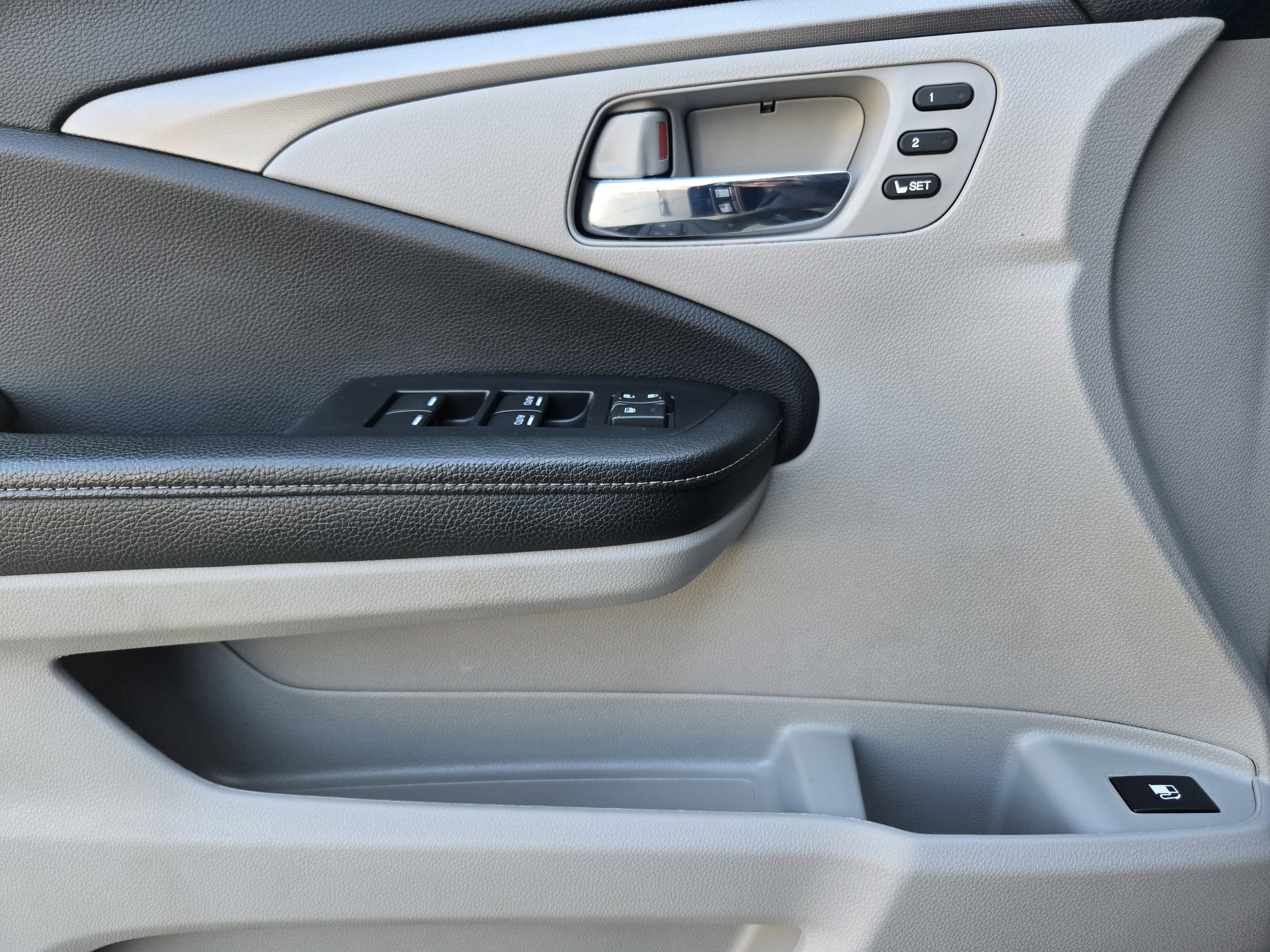 Used 2022 Honda Ridgeline RTL-E image 17