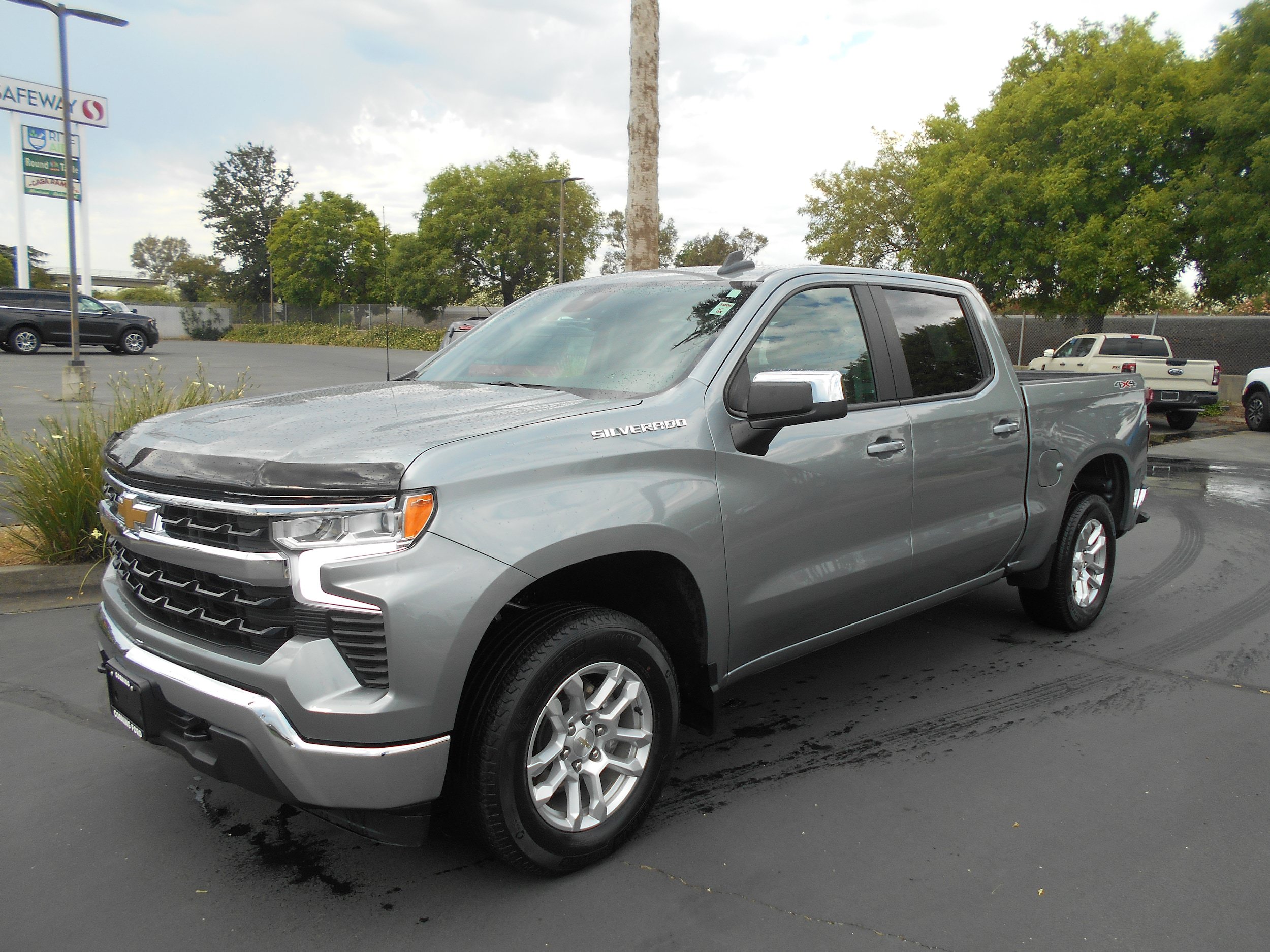 Used 2023 Chevrolet Silverado 1500 LT