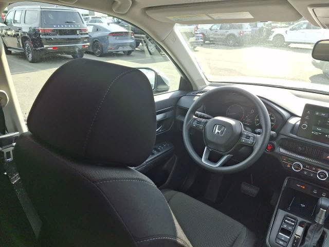 Used 2026 Honda CR-V EX image 15