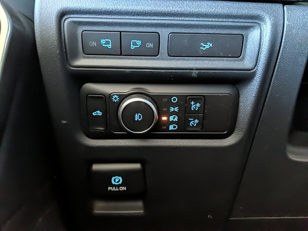 Certified 2022 Ford F150 XLT w/ Equipment Group 302A High image 20