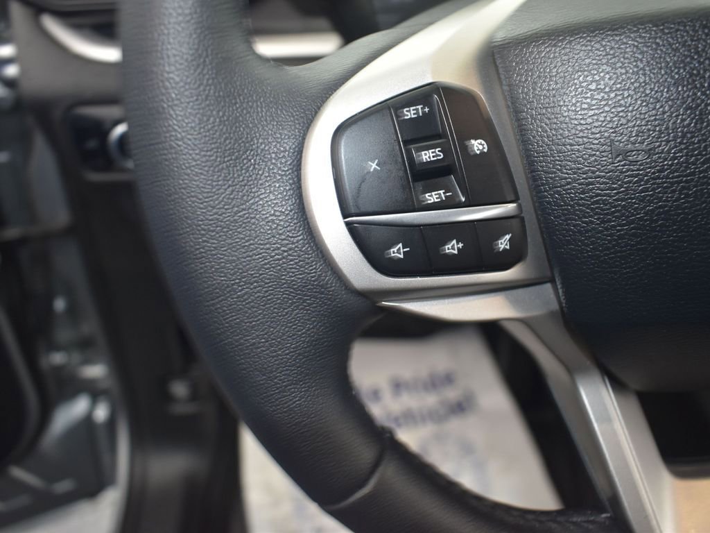 Certified 2024 Ford Explorer XLT w/ Class IV Trailer Tow Package image 15