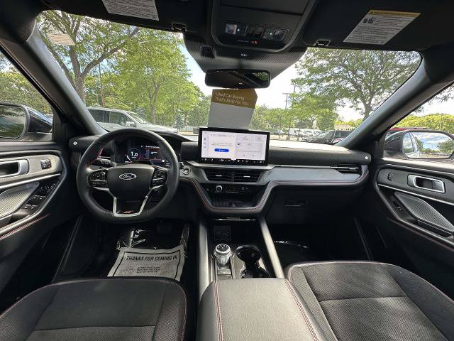 Certified 2025 Ford Explorer ST AWD/4WD image 13