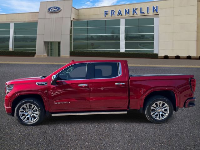 Used 2023 GMC Sierra 1500 Denali w/ Technology Package AWD/4WD image 4