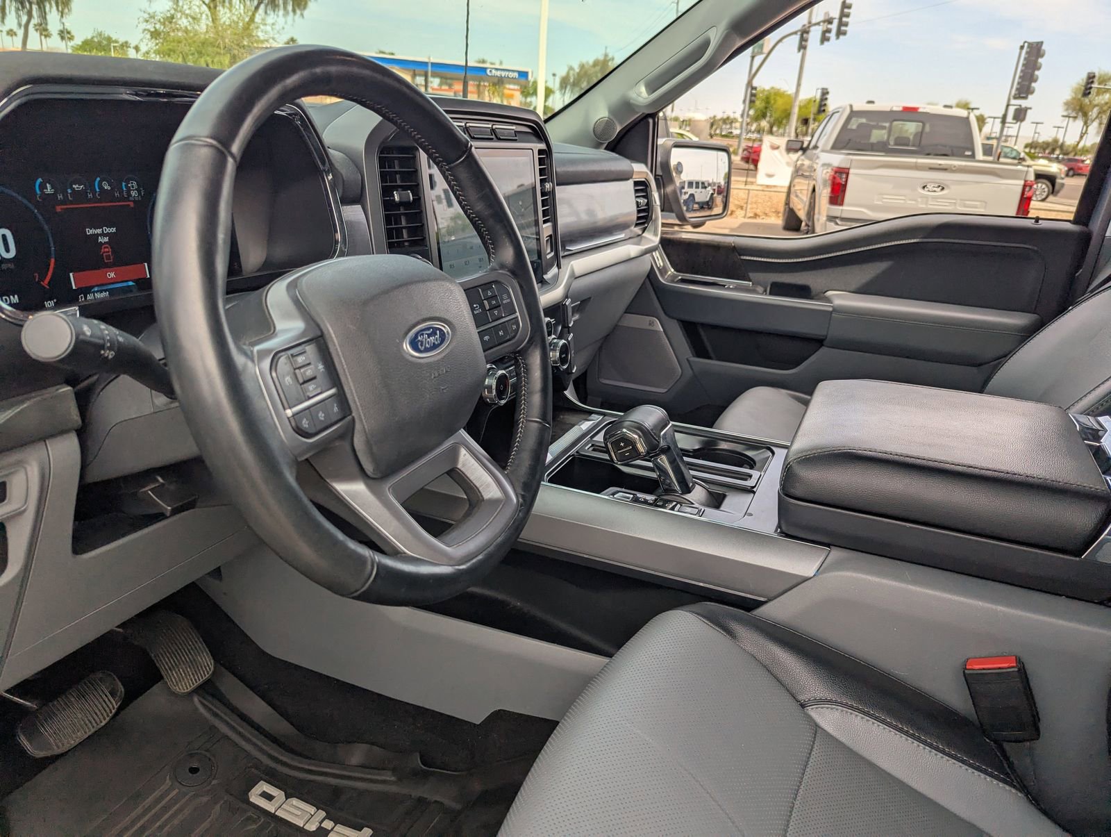 Certified 2023 Ford F150 Lariat w/ Trailer Tow Package image 16