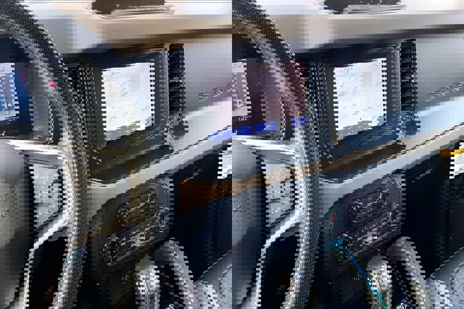 Certified 2022 Ford Bronco Wildtrak image 15