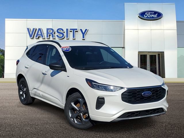 Certified 2023 Ford Escape ST-Line w/ Tech Pack #1 image 4