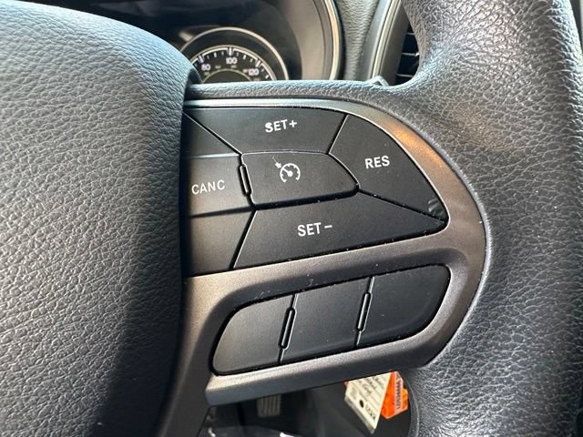 Used 2020 Jeep Cherokee Latitude FWD image 21