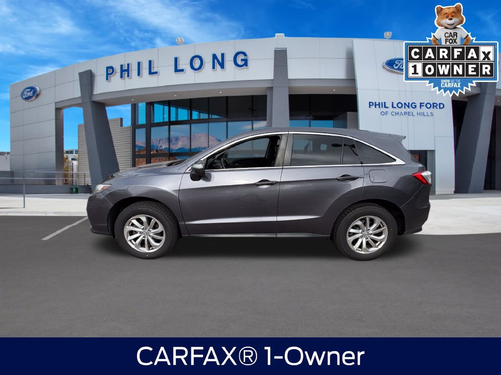 Used 2017 Acura RDX w/ Tech & AcuraWatch Plus Pack AWD/4WD image 3
