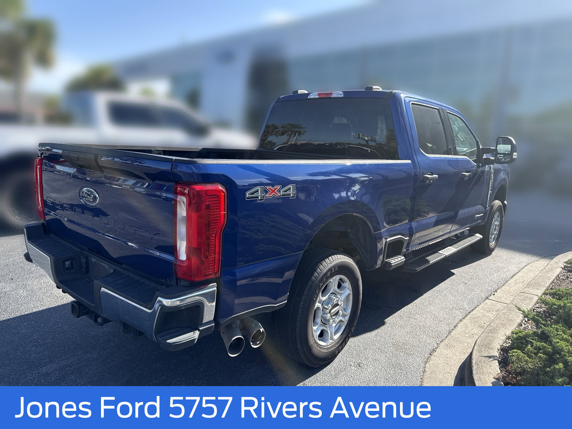 Certified 2026 Ford F250 XLT AWD/4WD image 3