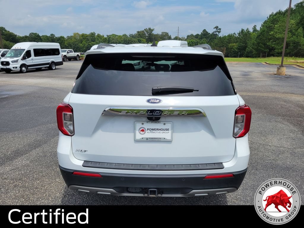 Certified 2021 Ford Explorer XLT w/ Equipment Group 202A RWD image 4