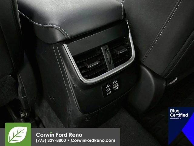 Used 2023 Subaru Outback Premium AWD/4WD image 27
