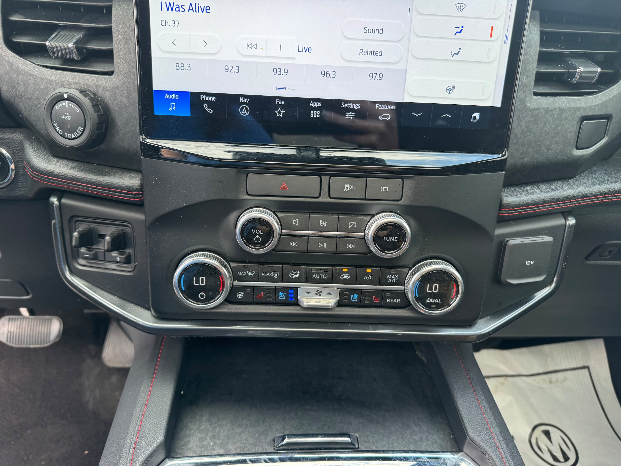 Certified 2023 Ford Expedition Max Limited AWD/4WD image 14