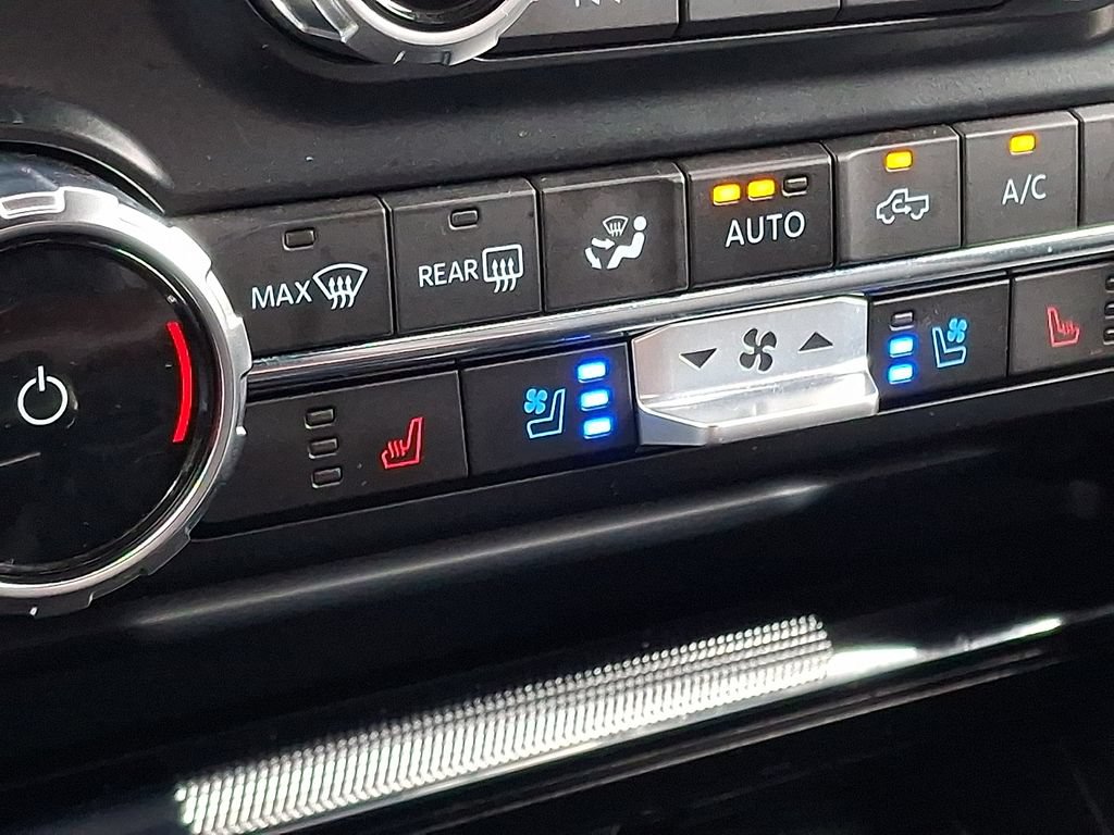 Certified 2023 Ford F150 Lariat w/ Equipment Group 502A High AWD/4WD image 23