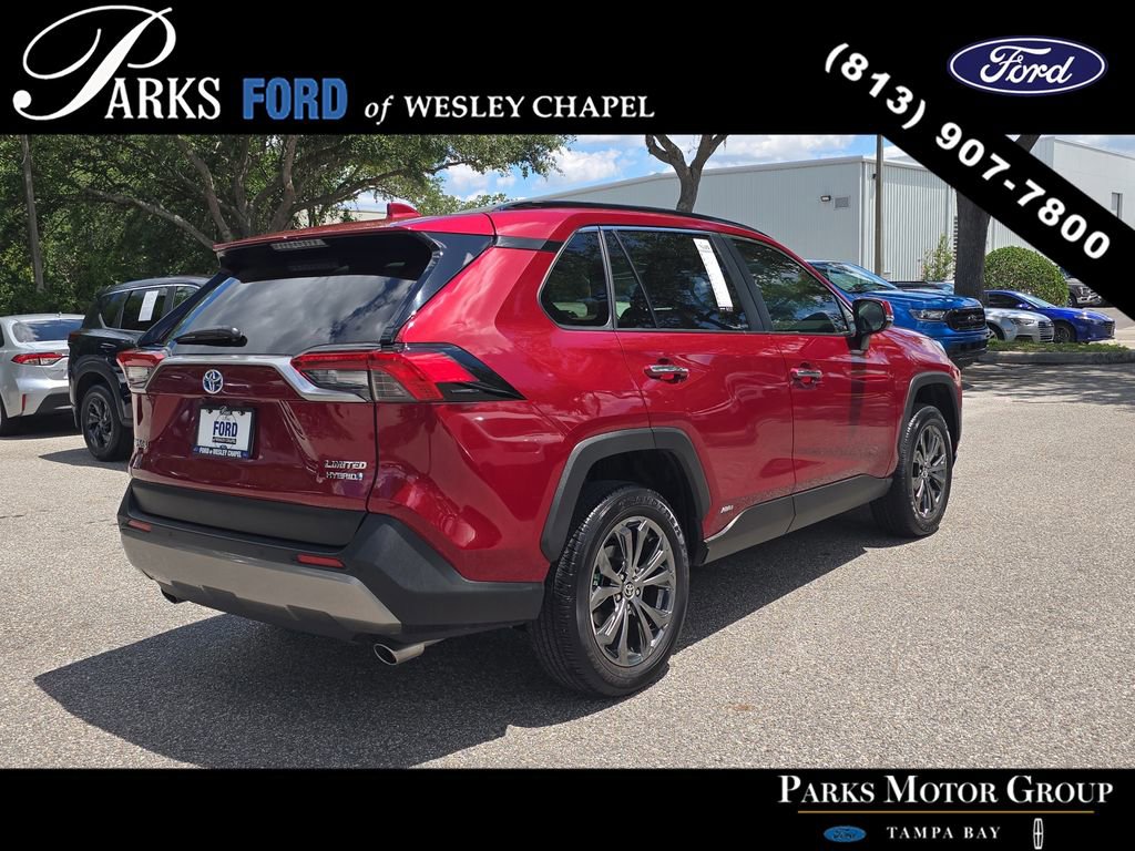 Used 2023 Toyota RAV4 Limited AWD/4WD image 4