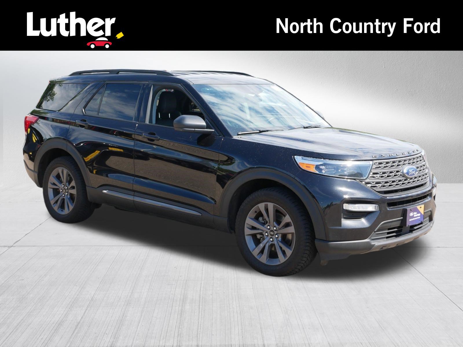 Certified 2023 Ford Explorer XLT w/ XLT Sport Appearance Package AWD/4WD image 1