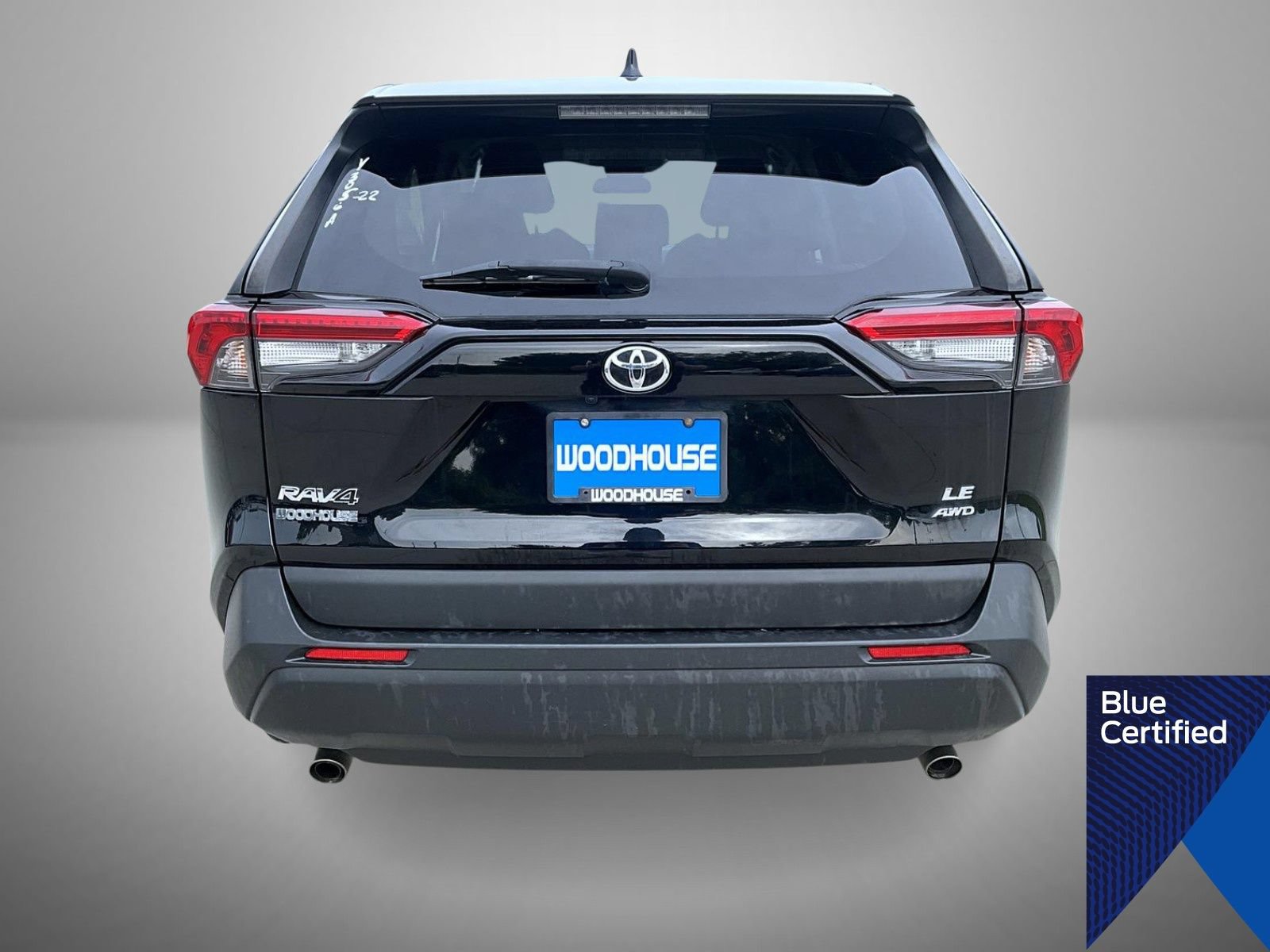 Used 2022 Toyota RAV4 LE AWD/4WD image 6