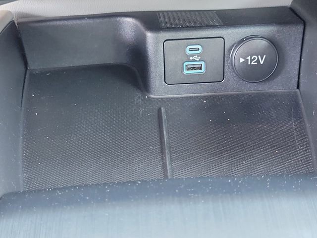 Certified 2023 Ford Escape Active AWD/4WD image 23