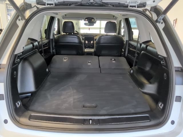 Used 2023 Jeep Grand Cherokee Limited AWD/4WD image 33