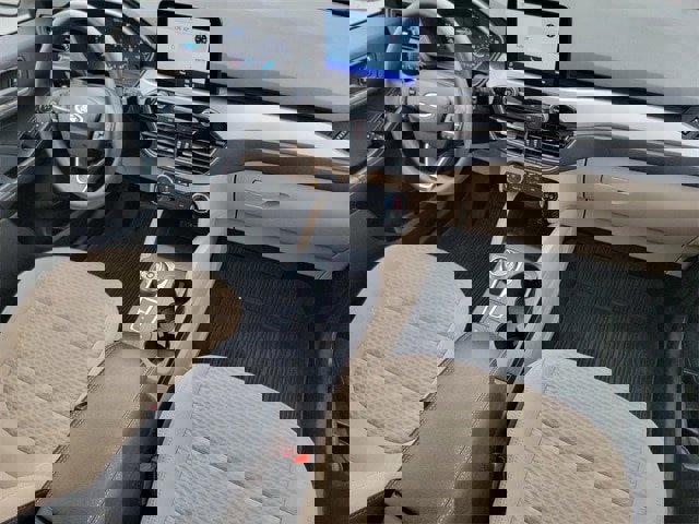 Certified 2022 Ford Escape SE image 39