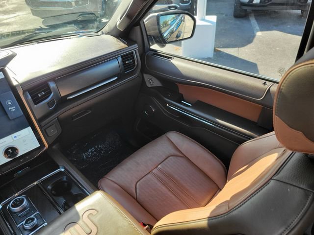 Certified 2022 Ford Expedition Max King Ranch image 12