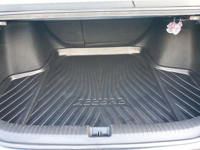 Used 2023 Honda Accord EX-L image 8