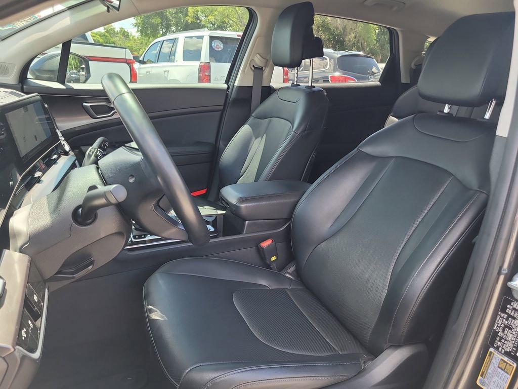 Used 2023 Kia Sportage EX FWD image 15