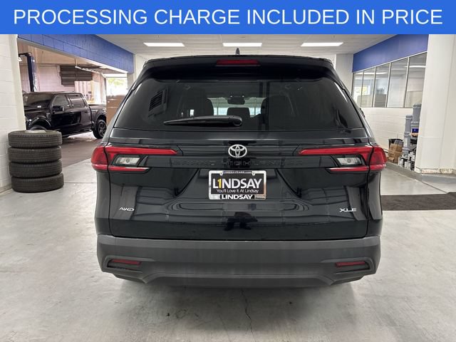 Used 2024 Toyota Grand Highlander AWD image 30