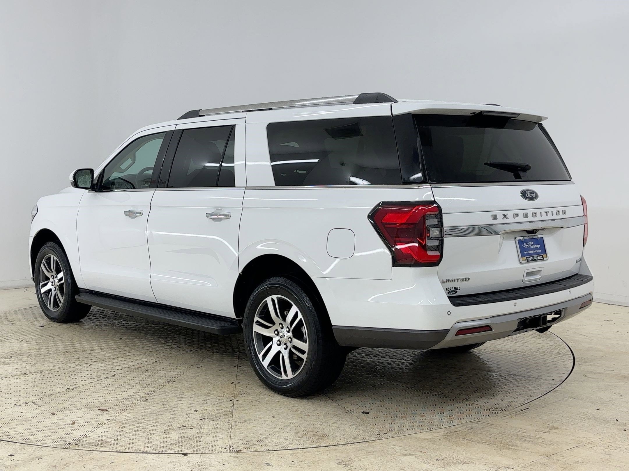 Certified 2024 Ford Expedition Max Limited image 3