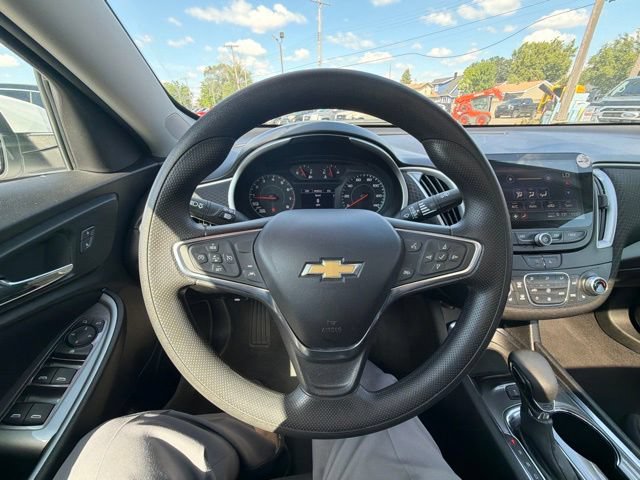 Used 2024 Chevrolet Malibu LT FWD image 20