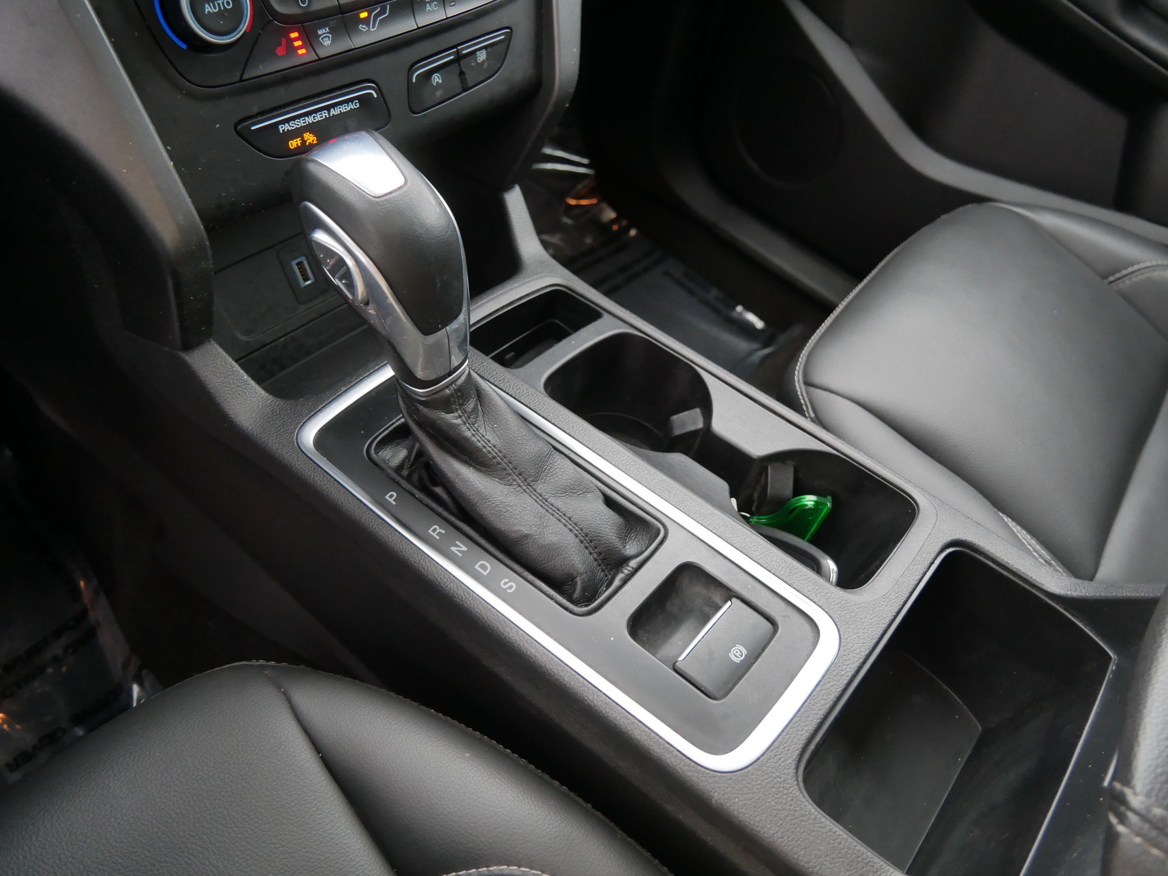 Certified 2019 Ford Escape SEL image 24