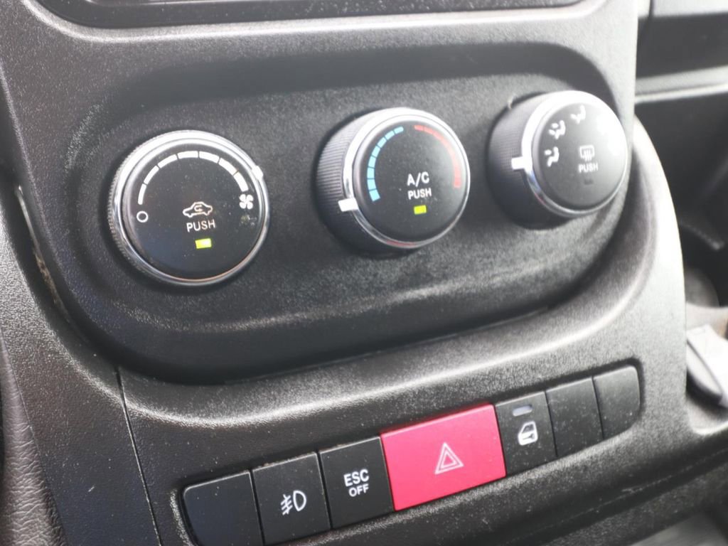 Used 2021 RAM ProMaster 2500 w/ Convenience Group image 20