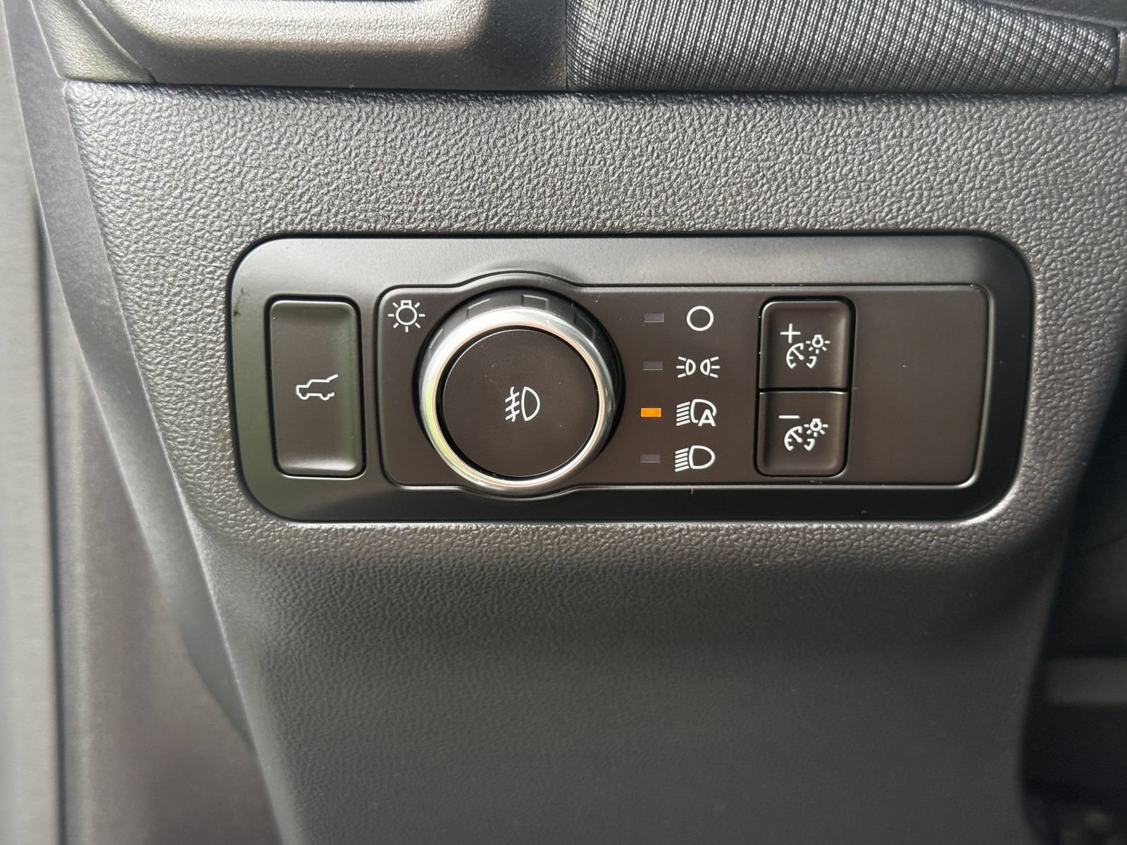 Certified 2025 Ford Bronco Sport Outer Banks w/ Outer Banks Tech Package+ AWD/4WD image 33